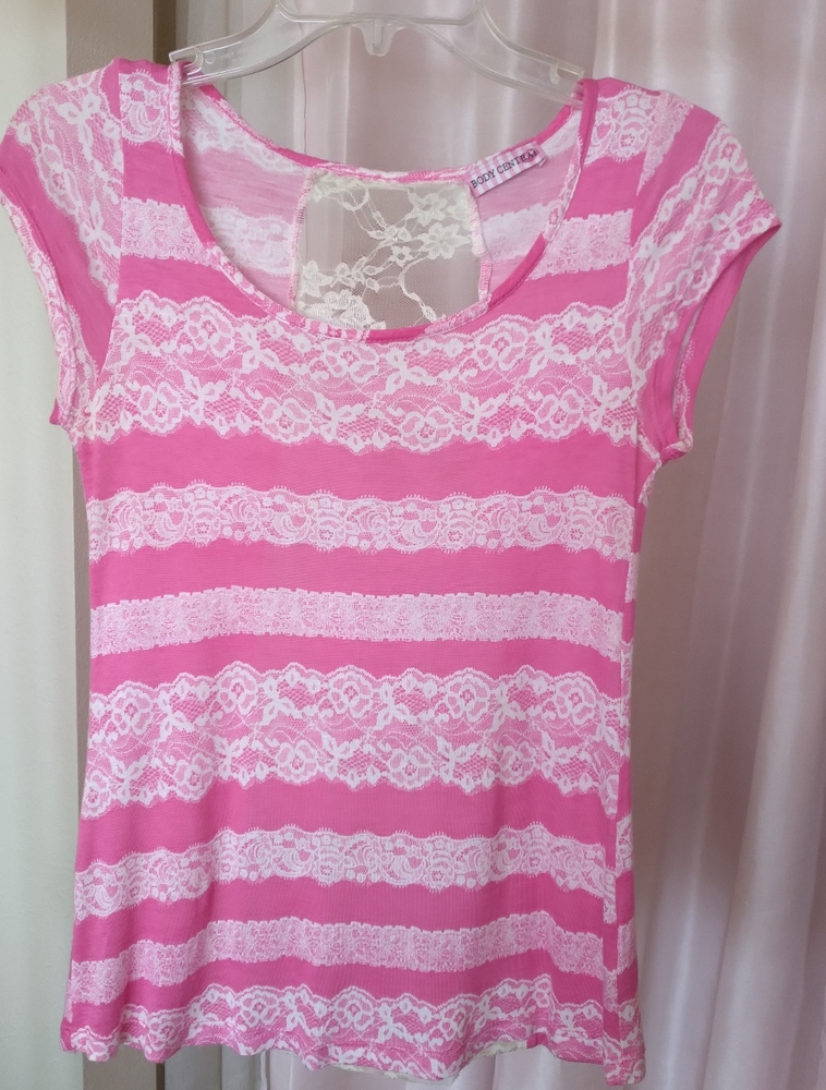 Pink/lace top